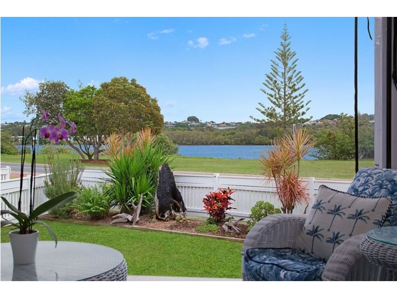 24 Fingal Road, Fingal Head NSW 2487