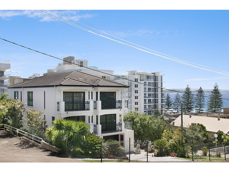 1/21 Petrie Street, Rainbow Bay QLD 4225