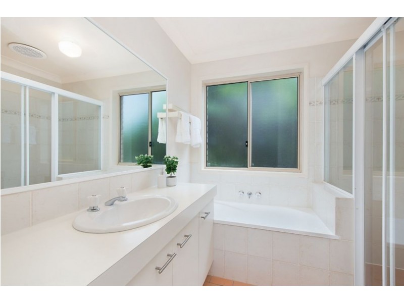 23 Sierra Vista Blvd, Bilambil Heights NSW 2486