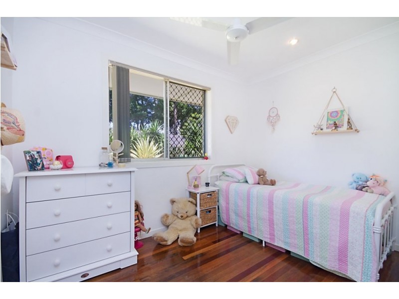 14 Laura Street, Banora Point NSW 2486