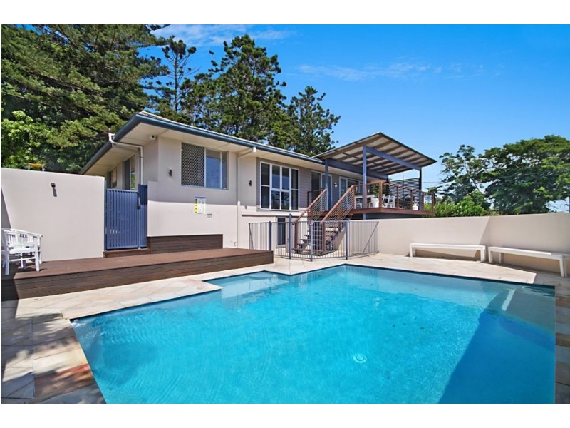 14 Laura Street, Banora Point NSW 2486