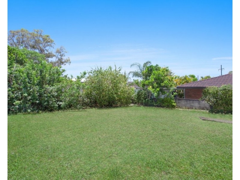 7 Singh Street, Tugun QLD 4224