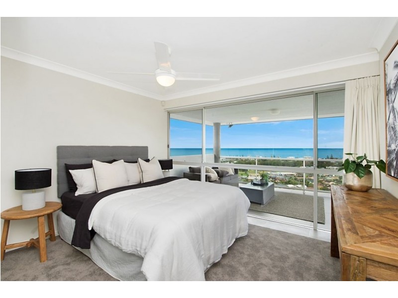 10 Bob Barnard Drive, Tugun QLD 4224