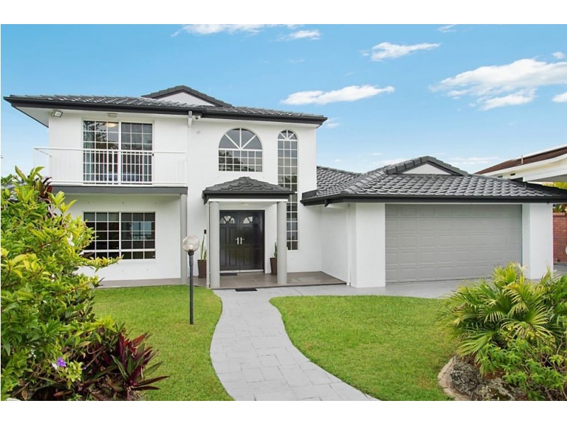 10 Bob Barnard Drive, Tugun QLD 4224