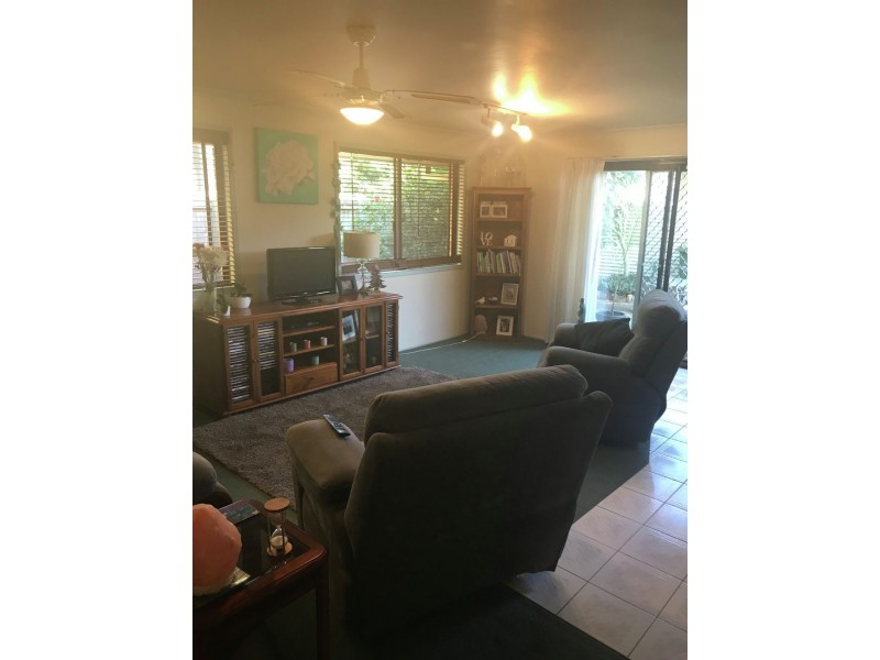 2/90 Palm Beach Avenue, Palm Beach QLD 4221