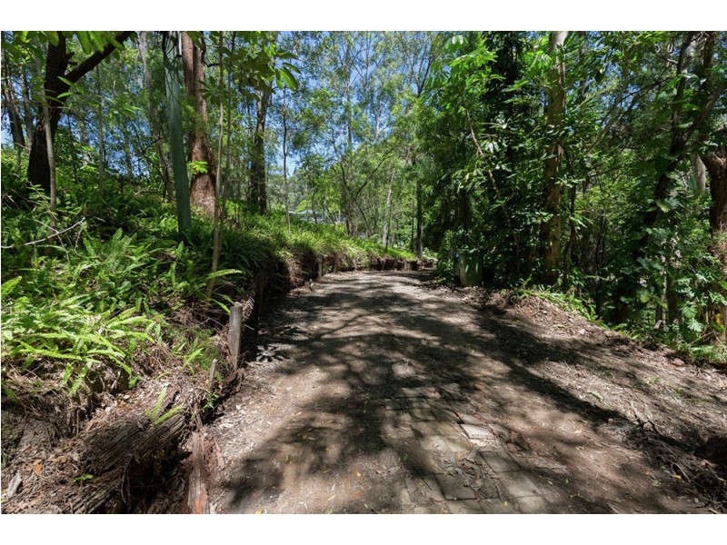 Elanora QLD 4221