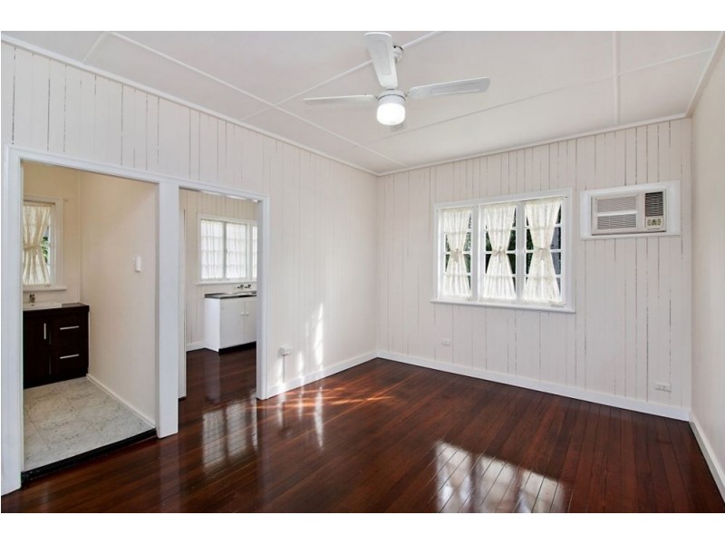 25 Kirkwood Road, Tweed Heads South NSW 2486