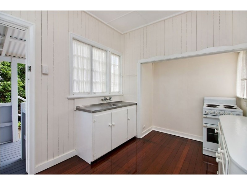 25 Kirkwood Road, Tweed Heads South NSW 2486