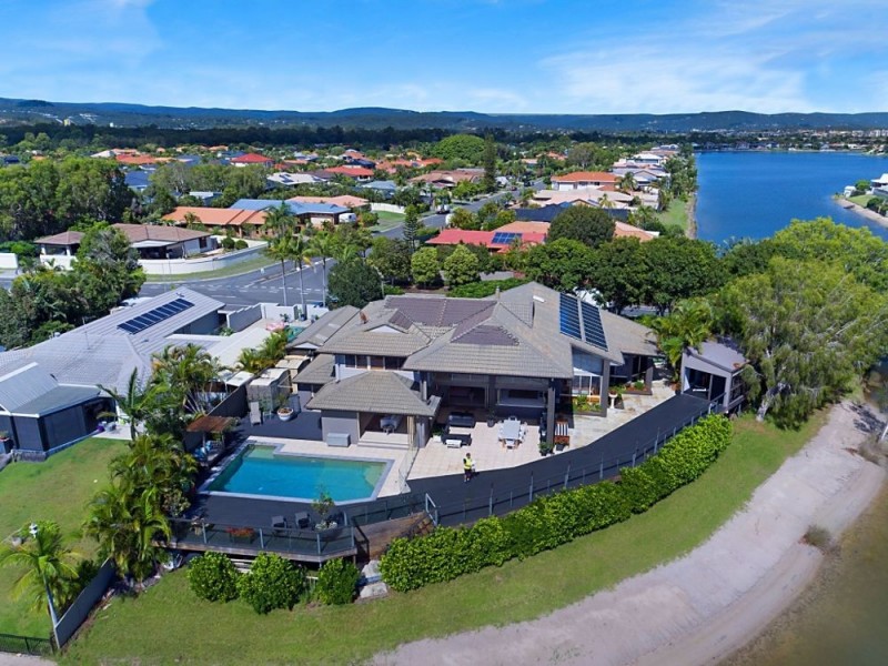 108 Dunlin Drive, Burleigh Waters QLD 4220