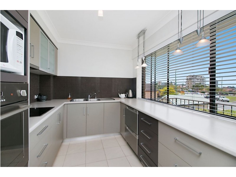6/63 Dixon Street, Coolangatta QLD 4225