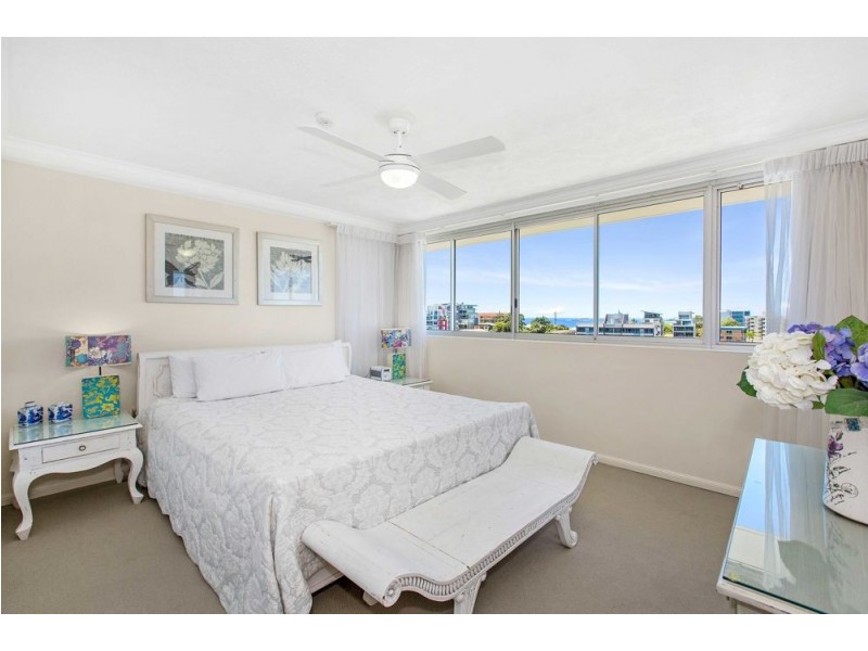 40/180 Marine Parade, Coolangatta QLD 4225