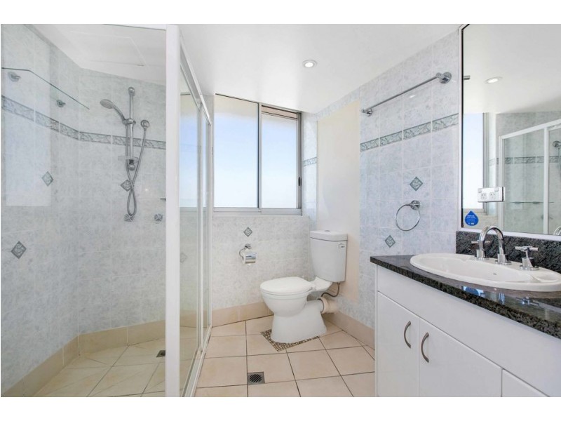 40/180 Marine Parade, Coolangatta QLD 4225