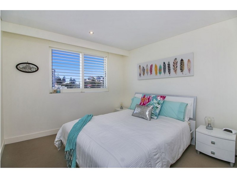 701/215 Boundary Street, Coolangatta QLD 4225
