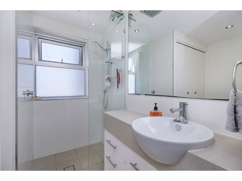 701/215 Boundary Street, Coolangatta QLD 4225