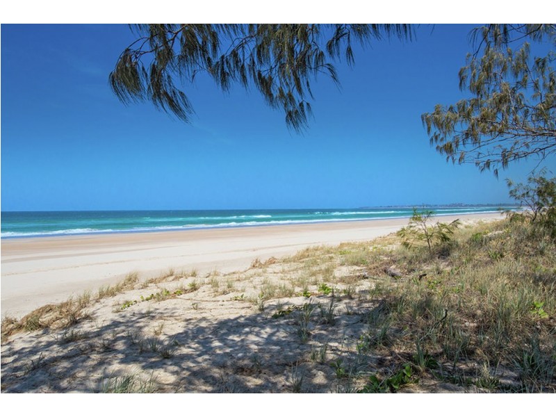 14 Dune Street, Fingal Head NSW 2487