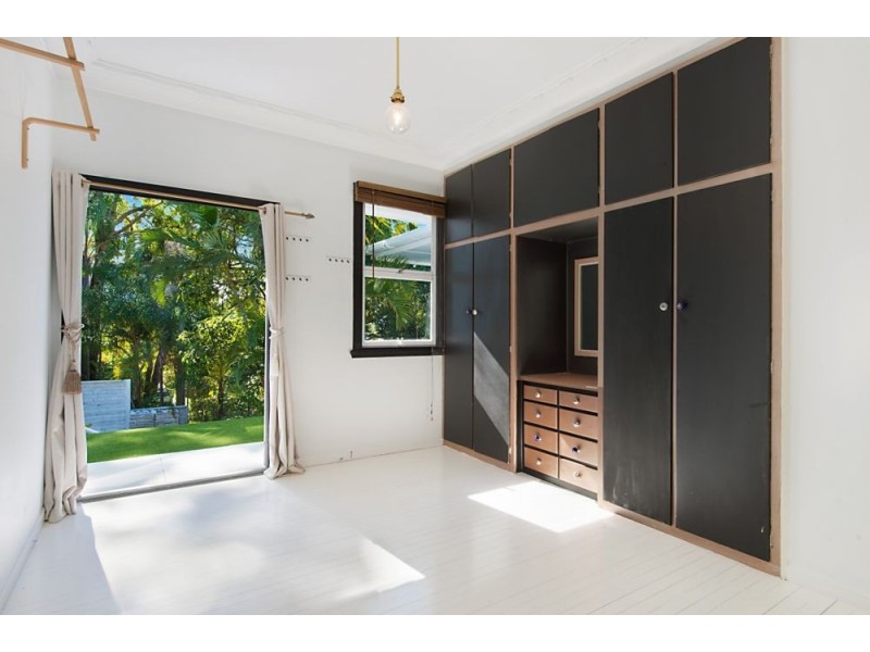 26 Stapylton Street, Coolangatta QLD 4225