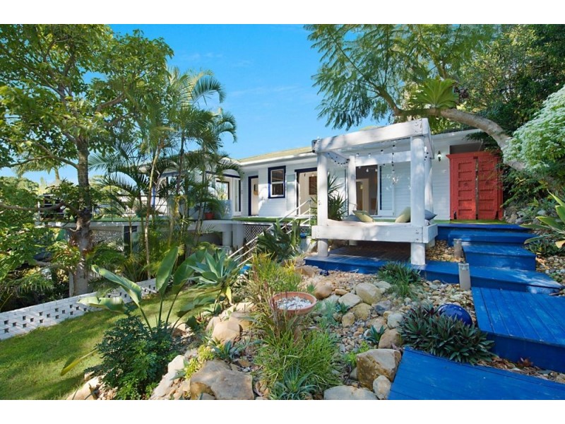 26 Stapylton Street, Coolangatta QLD 4225