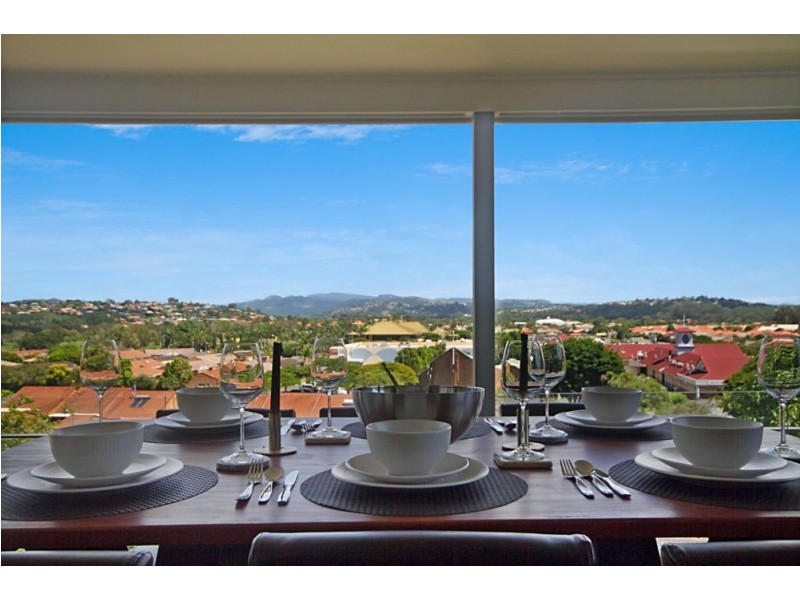 31 St Andrews Way, Banora Point NSW 2486