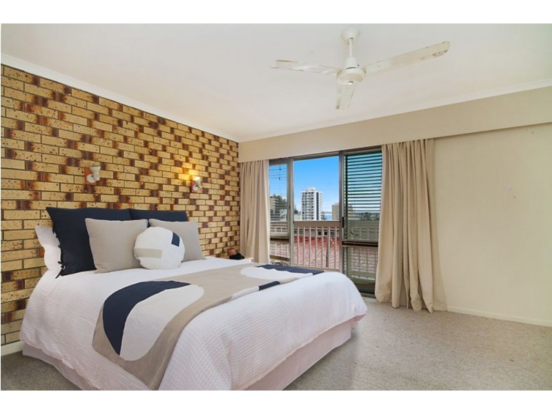 1/12B Boundary Lane, Rainbow Bay QLD 4225
