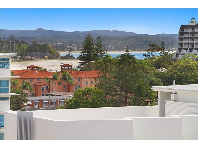 1/12B Boundary Lane, Rainbow Bay QLD 4225