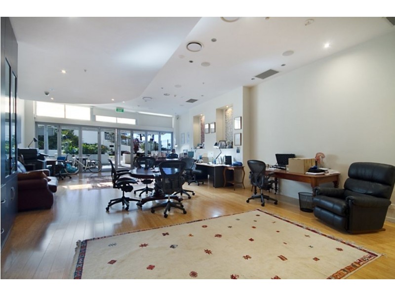 Unit 1/42 Marine Parade, Coolangatta QLD 4225