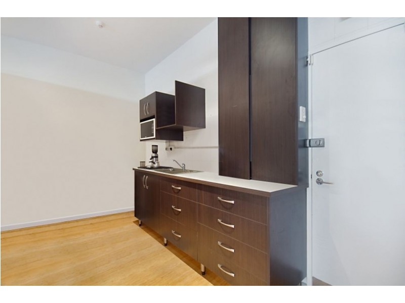 Unit 1/42 Marine Parade, Coolangatta QLD 4225