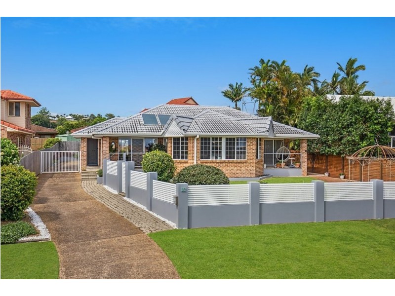 15 Dundee Drive, Banora Point NSW 2486