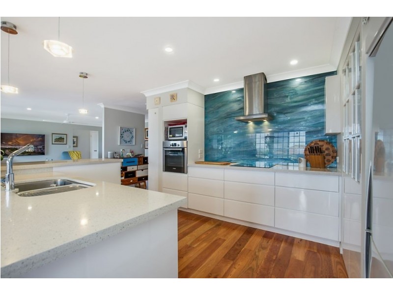 15 Dundee Drive, Banora Point NSW 2486