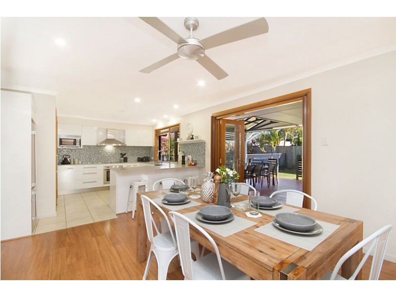 6 Roker Drive, Currumbin Waters QLD 4223