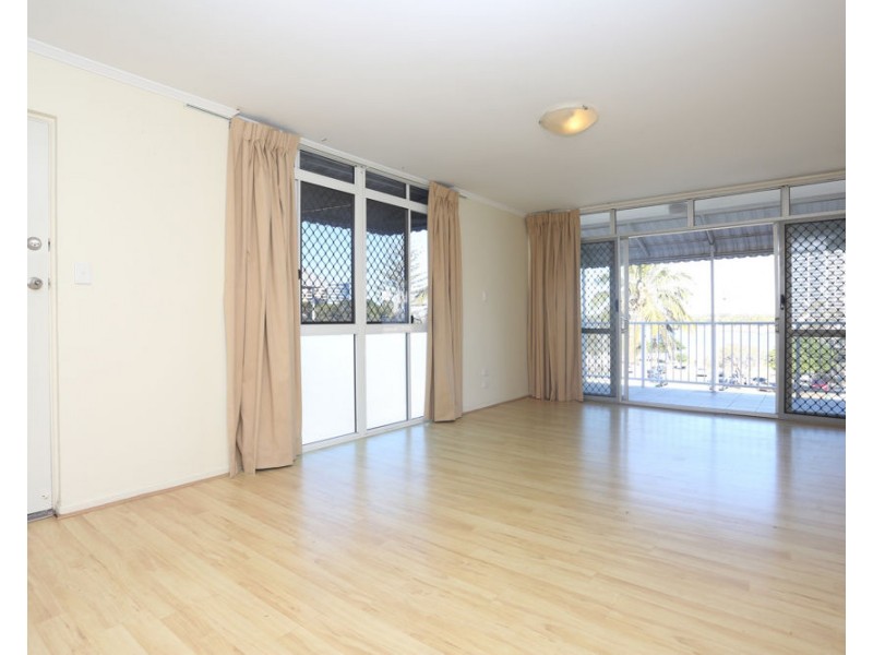 15/140 Marine Parade, Coolangatta QLD 4225