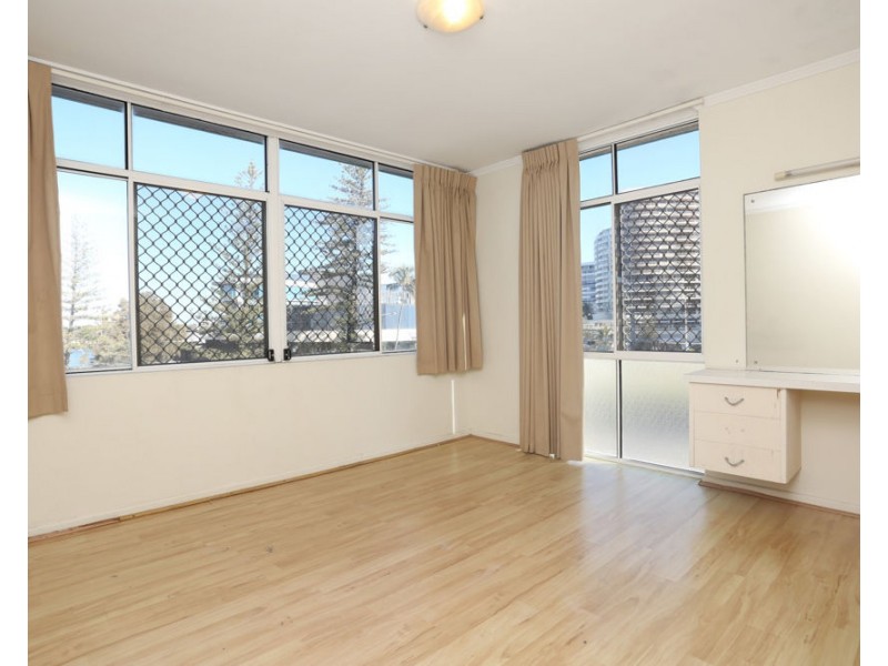 15/140 Marine Parade, Coolangatta QLD 4225