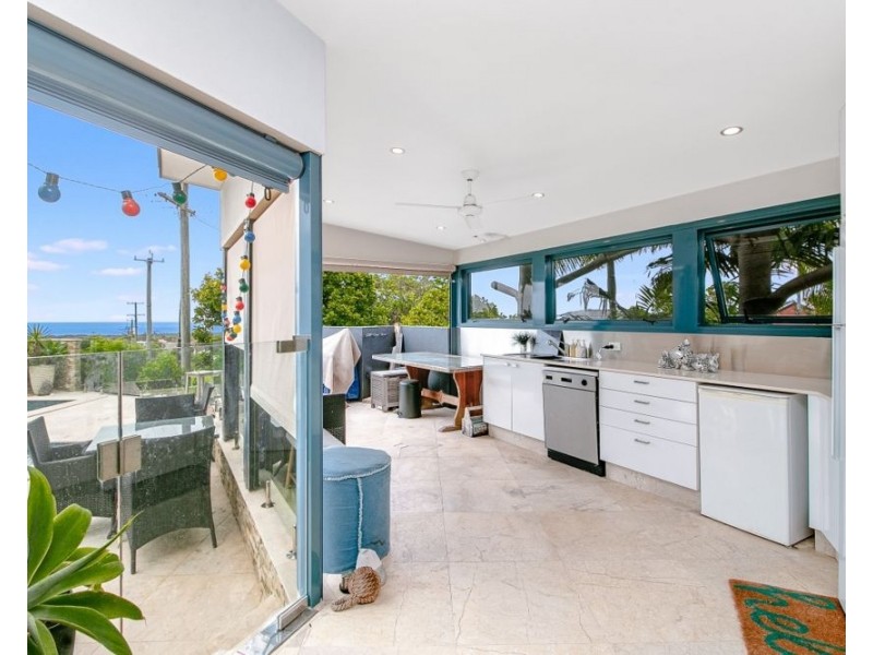 7 Seaview Road, Banora Point NSW 2486