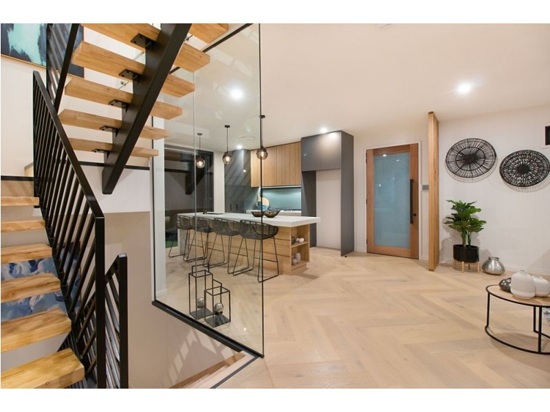 3/134 Musgrave Street, “KARMA VILLAS”, Coolangatta QLD 4225