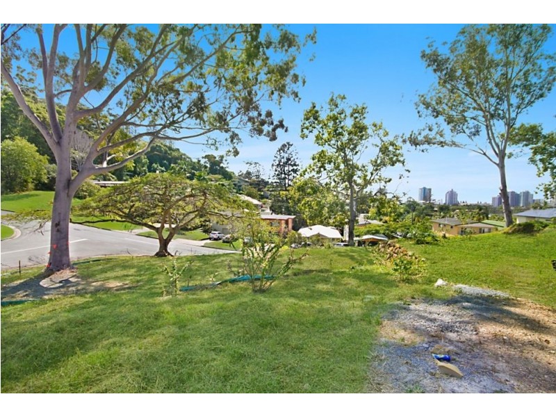 4 Kent Street, Coolangatta QLD 4225