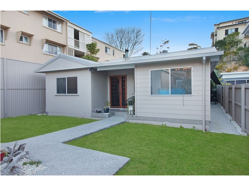 89 McLean Street, Coolangatta QLD 4225