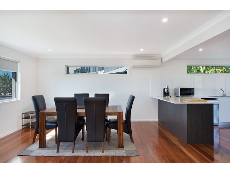 9 Seaview Road, Banora Point NSW 2486