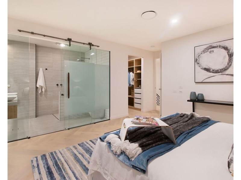 2/33 Garrick Street, Coolangatta QLD 4225