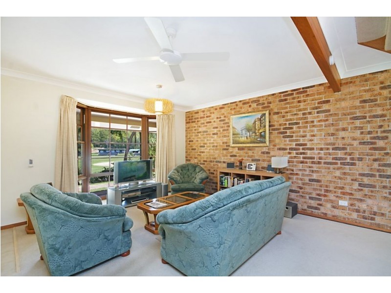 2/1 Carramar Drive, Tweed Heads West NSW 2485