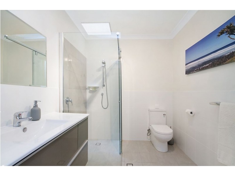 2/1 Carramar Drive, Tweed Heads West NSW 2485