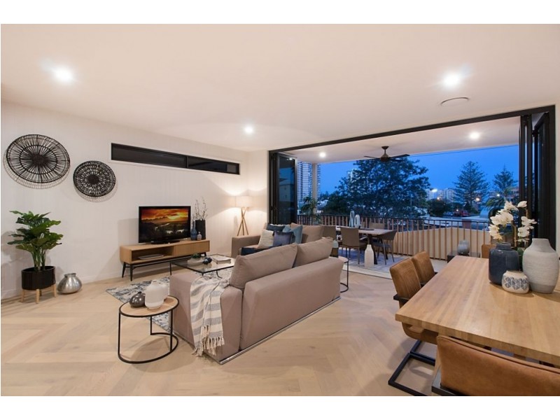 4/134 Musgrave Street, “KARMA VILLAS”, Coolangatta QLD 4225