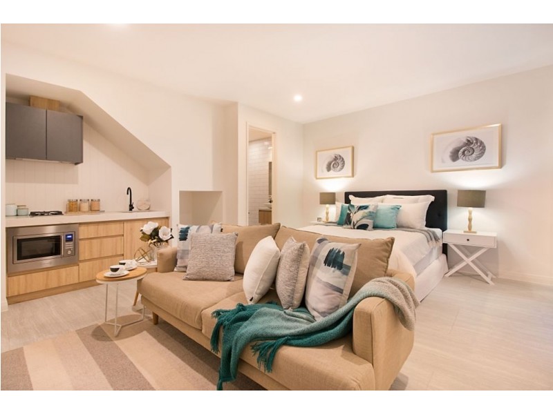 4/134 Musgrave Street, “KARMA VILLAS”, Coolangatta QLD 4225