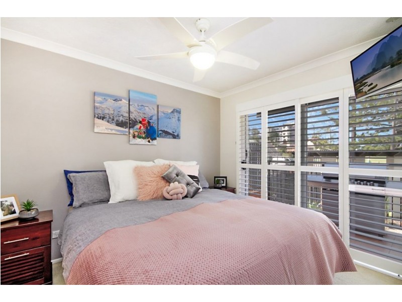 1/205 Boundary Street, Rainbow Bay QLD 4225