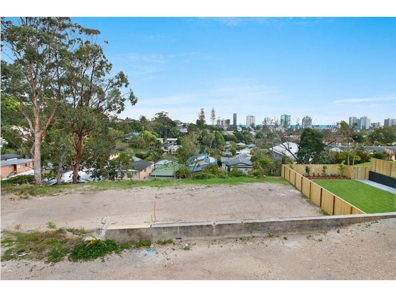 7 Tooloon Street, Coolangatta QLD 4225