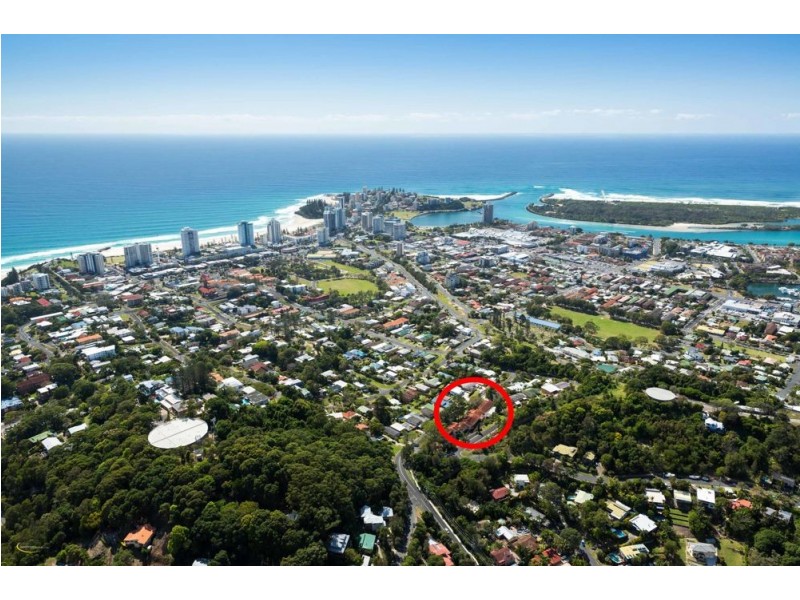 7 Tooloon Street, Coolangatta QLD 4225