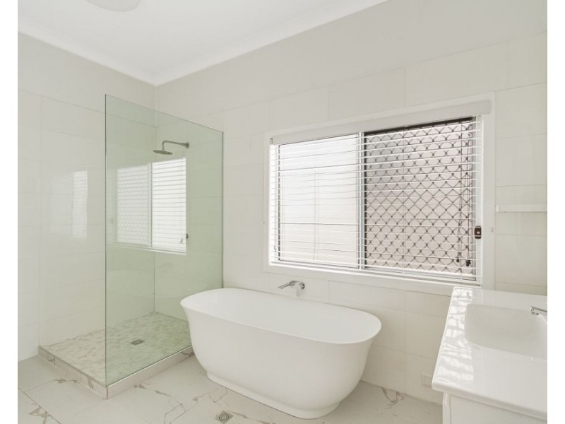 31(A) Tweed Street, Coolangatta QLD 4225