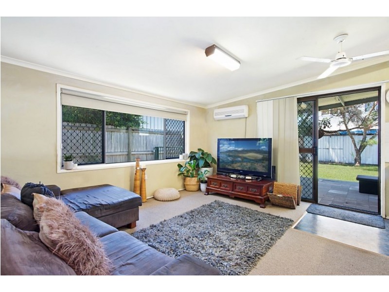 38 Twenty-Fifth Avenue, Palm Beach QLD 4221