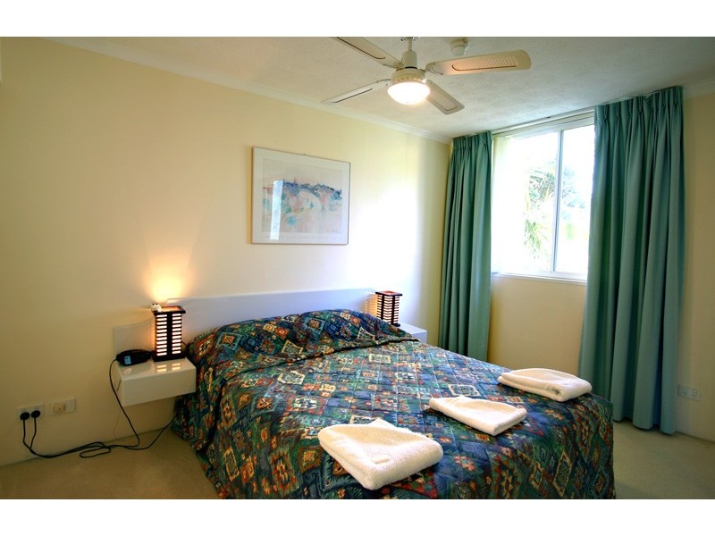 22/243 Boundary Street, Rainbow Bay QLD 4225