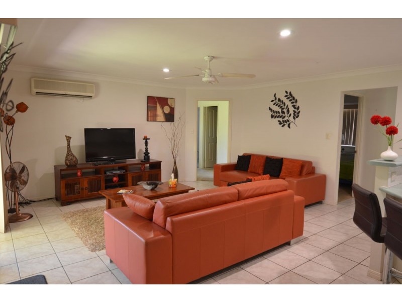 55 Avondale Drive, Banora Point NSW 2486