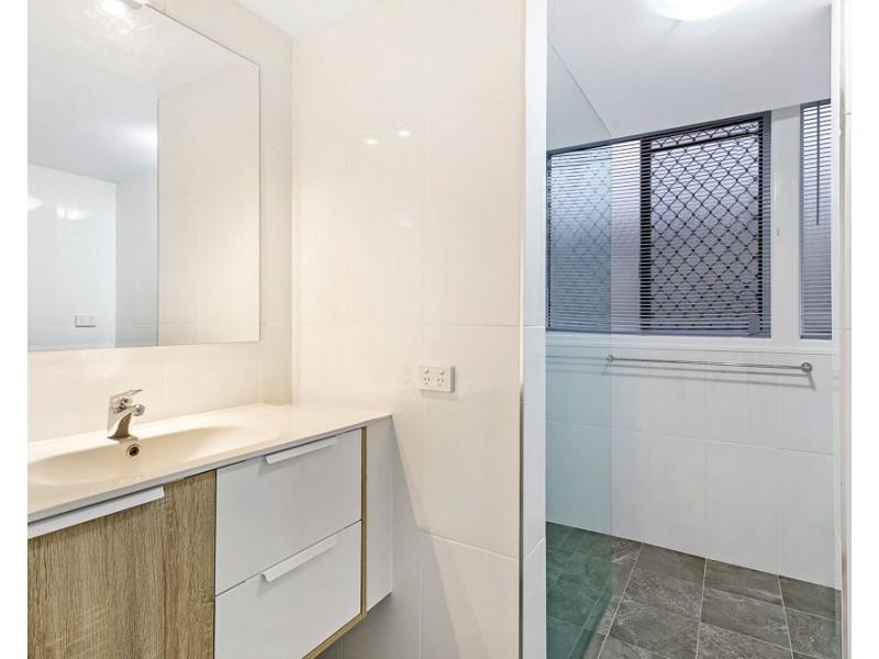 1/8 Banks Avenue, Tweed Heads NSW 2485