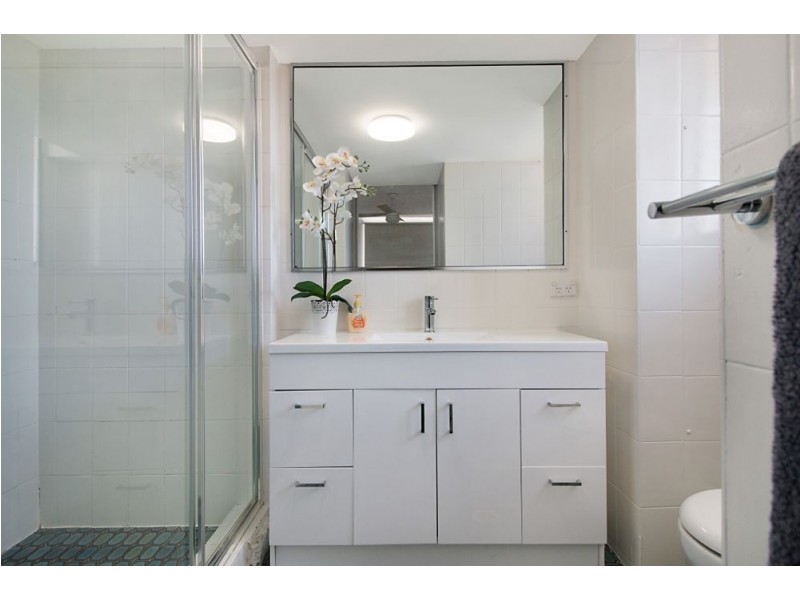 19/1187 Gold Coast Highway, Palm Beach QLD 4221